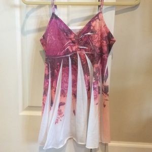 Tank top size medium